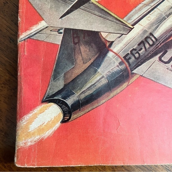 1960 ROCKETS JETS AND MISSILES COMICS CLASSICS
ILLUSTRATRATED - Picture 3 of 16